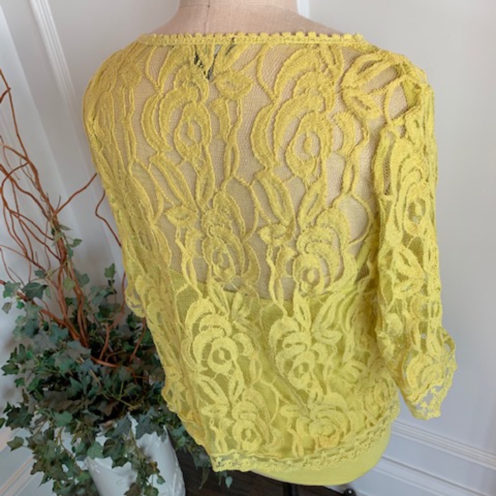 Fever Women's LaceTop with Knit Cami - Picture 4 of 6